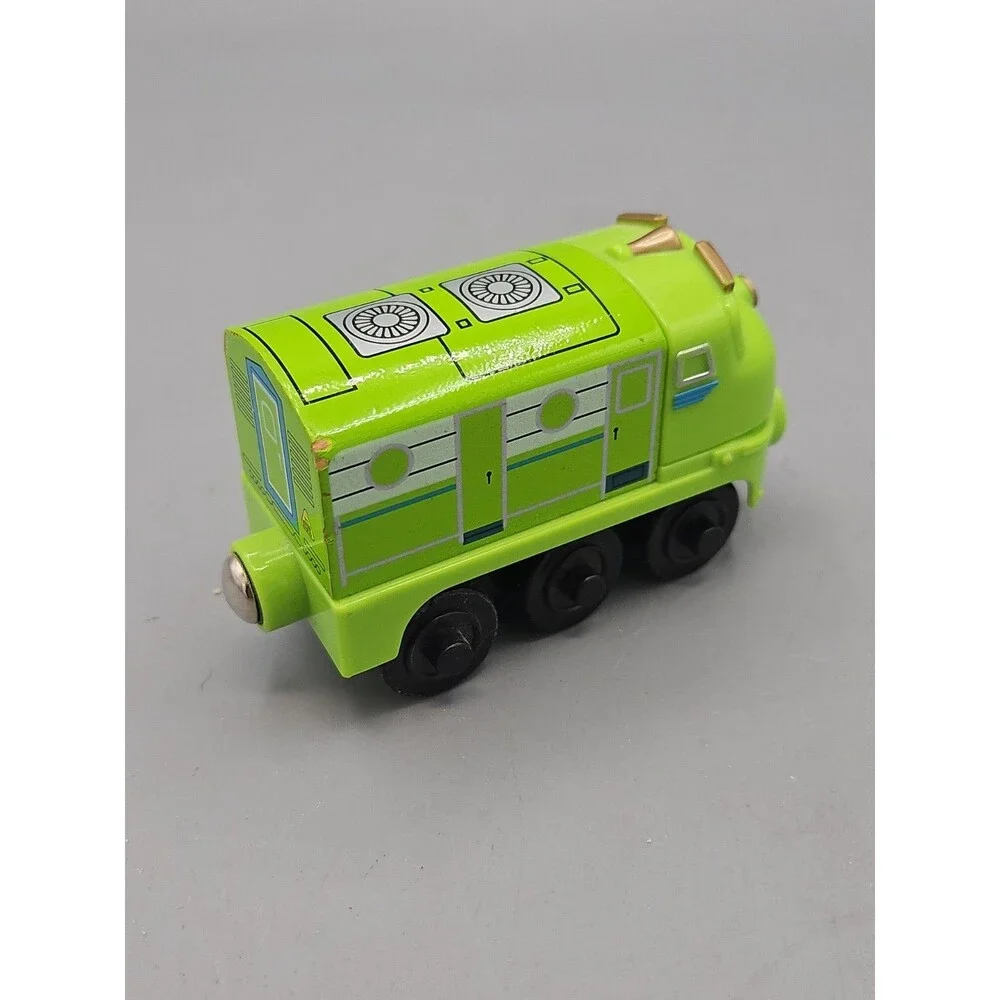 Chuggington Wooden Railway Green Painted Wilson Train Wood Engine